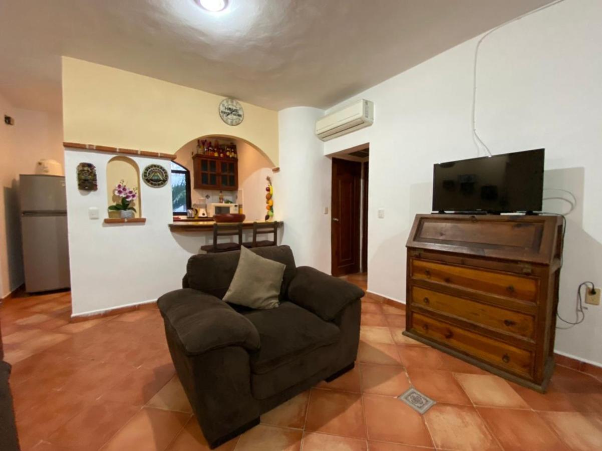 W/ Prime Location Mexican Colonial Style