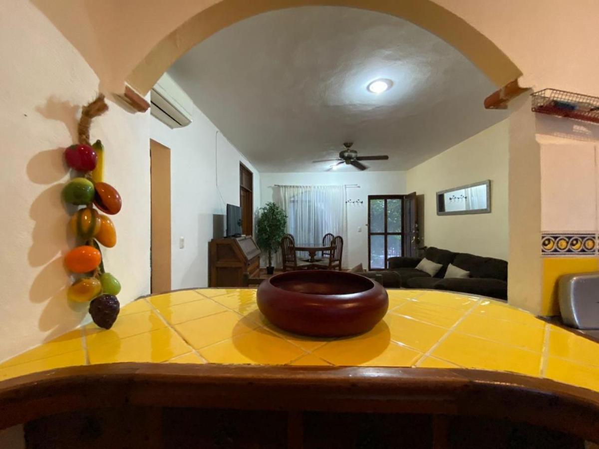 W/ Prime Location Mexican Colonial Style Căn hộ