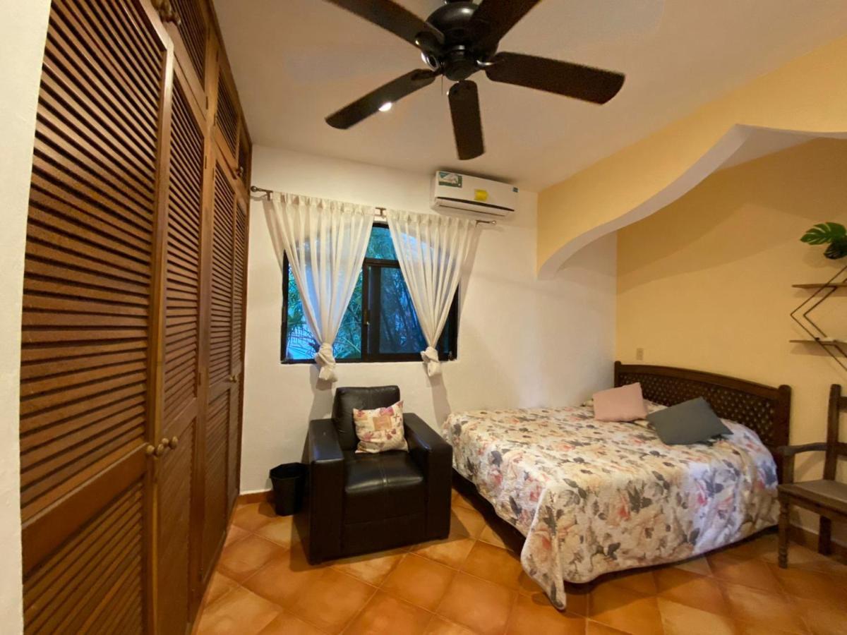 W/ Prime Location Mexican Colonial Style Căn hộ