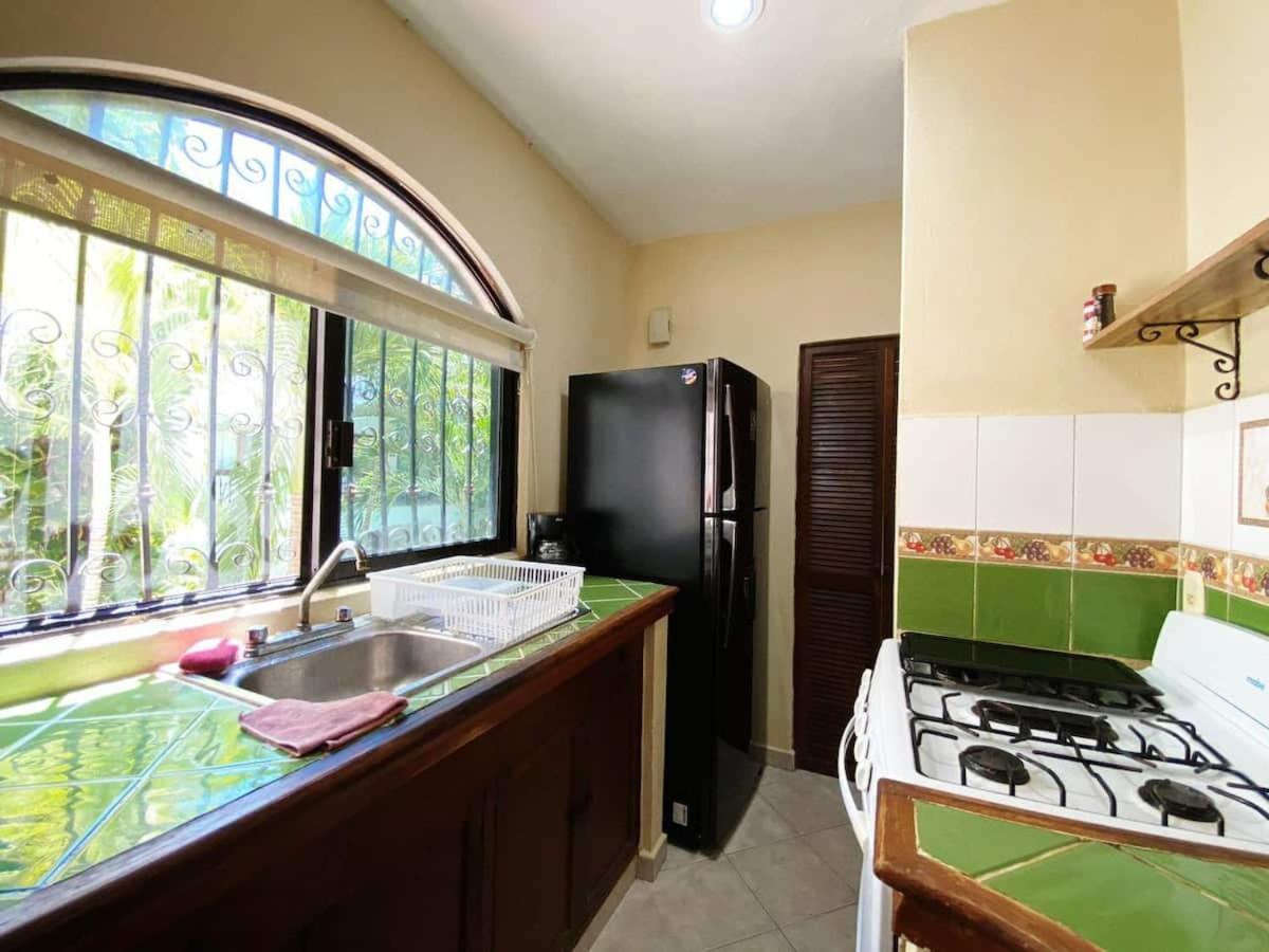 W/ Prime Location Mexican Colonial Style Apartment Playa del Carmen