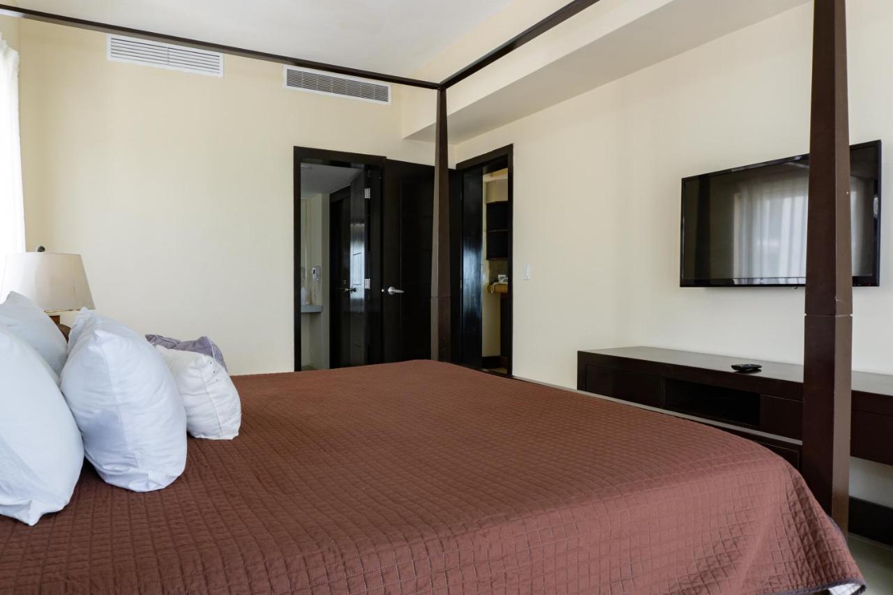 Aldea Thai 305 *