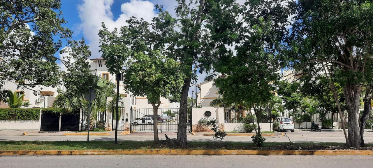 En Fraccionamiento Privado 6 Personas, 5 Camas, Piscina Cerca De La Playa Apartment Playa del Carmen