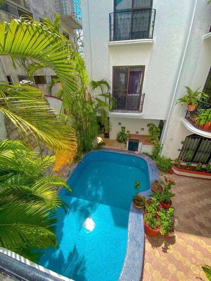 Apartment W/ Prime Location Mexican Colonial Style