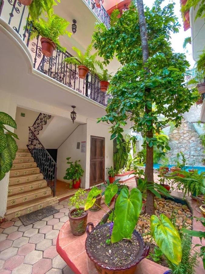 W/ Prime Location Mexican Colonial Style Căn hộ