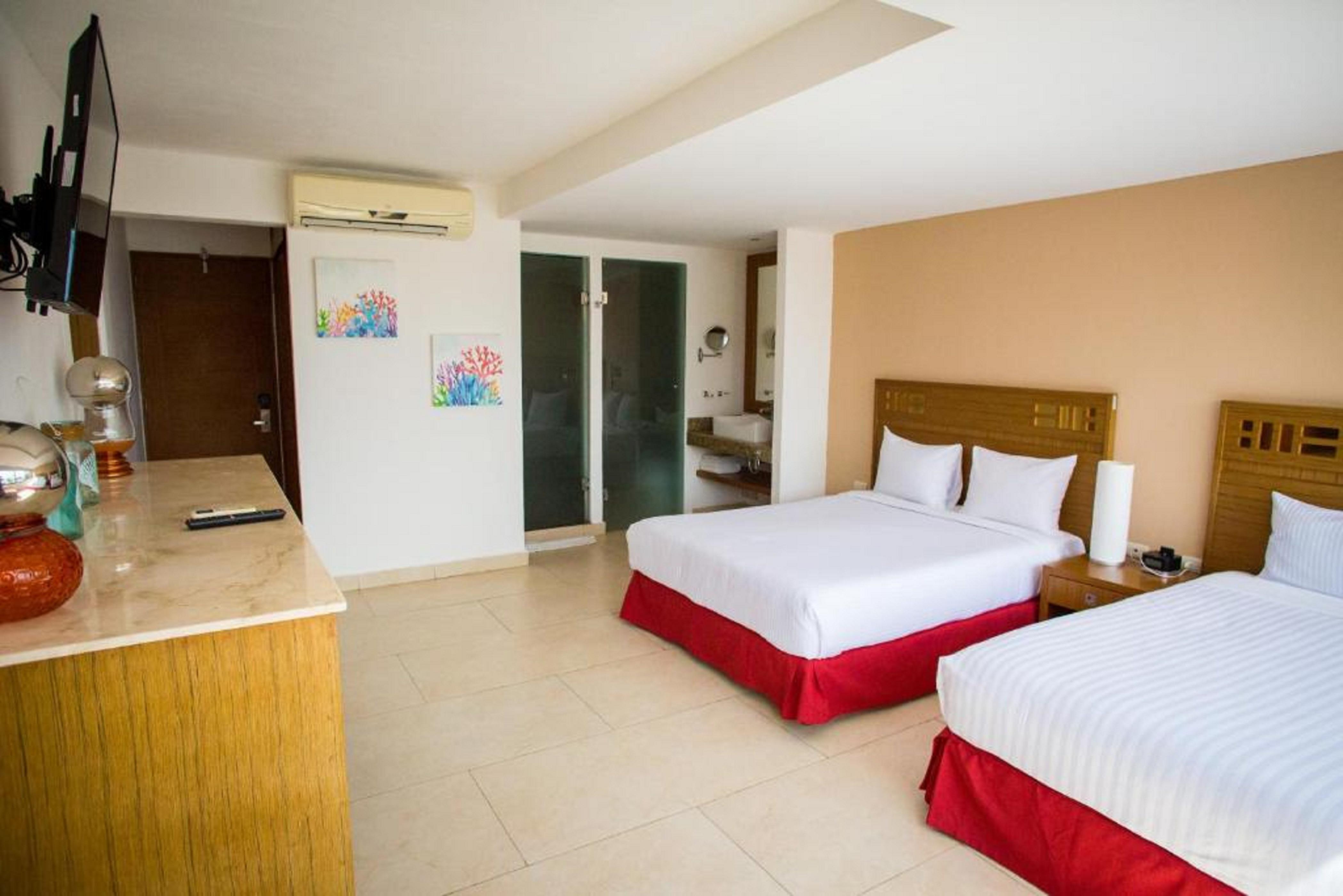 Le Reve By Mij - Beachfront (adults Only) Hotel