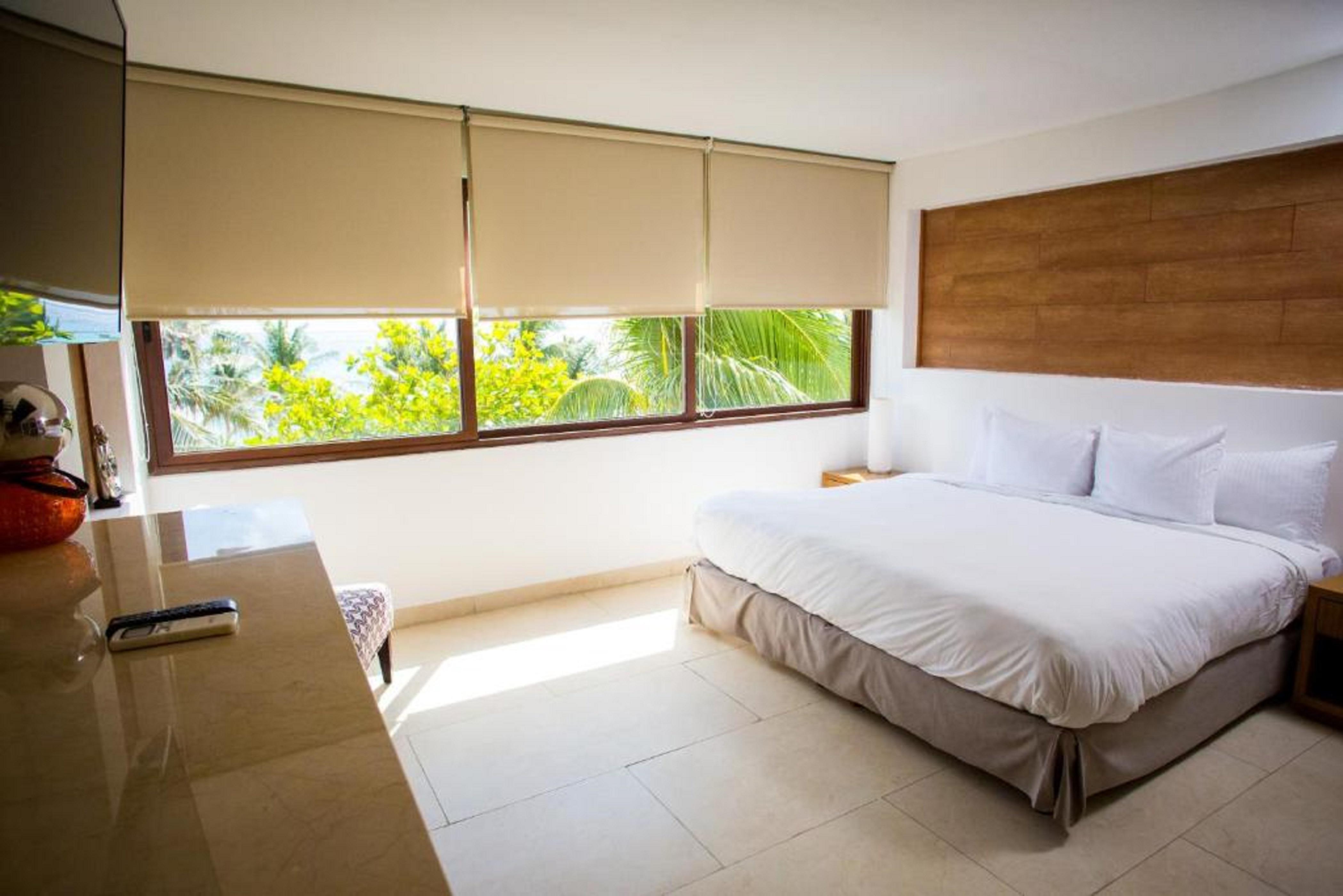 Le Reve By Mij - Beachfront (adults Only) Hotel 4*