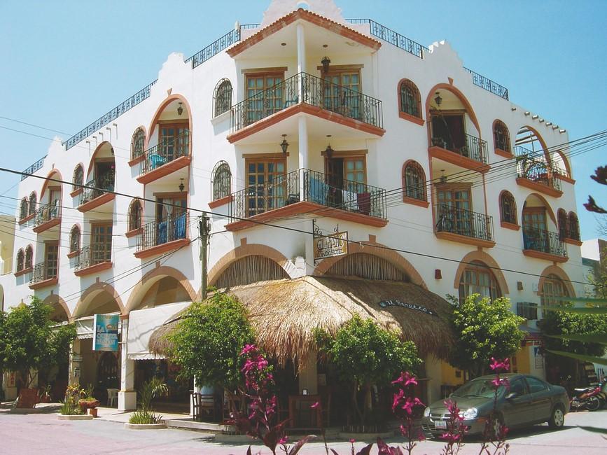 Alma Y Mar 5th Av Hotel 3*