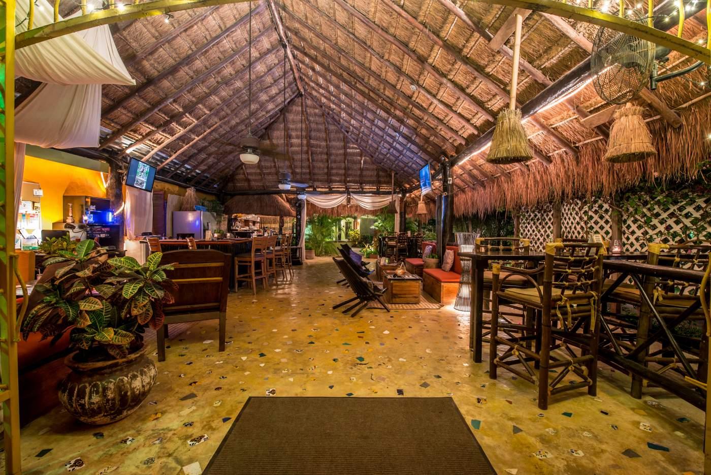 Aventura Mexicana Hotel 3*
