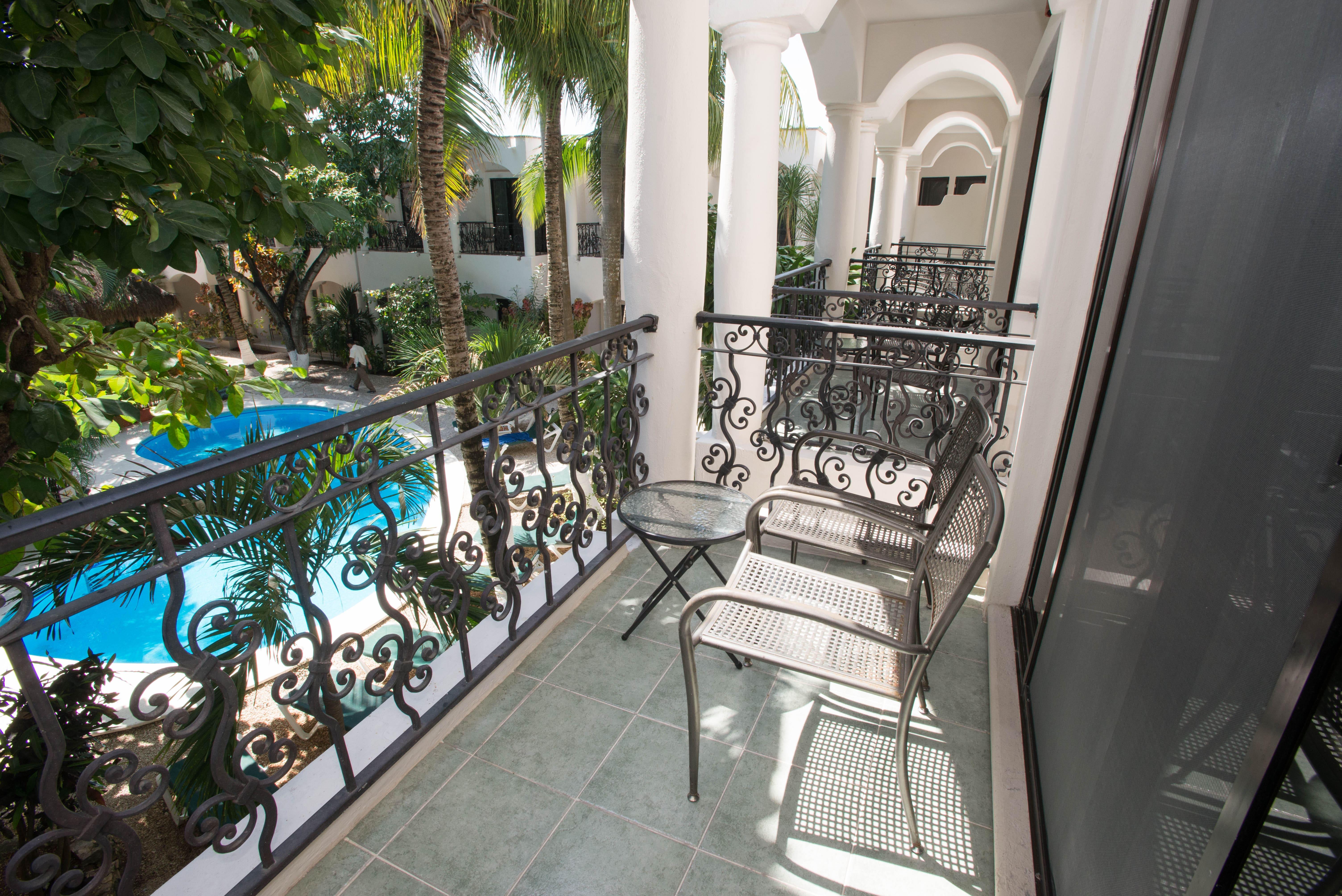 Hacienda Paradise 4*