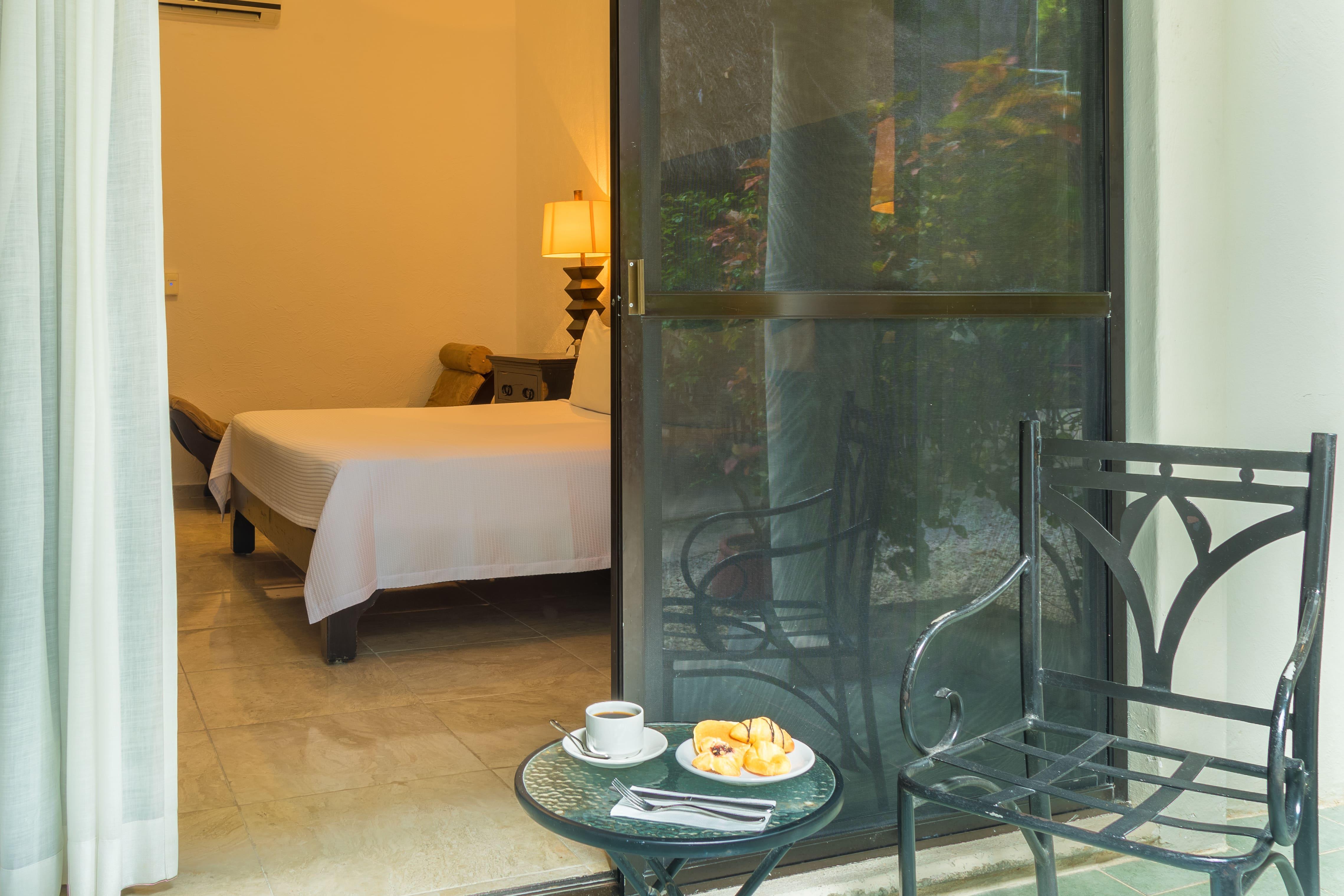 Hacienda Paradise Hotel