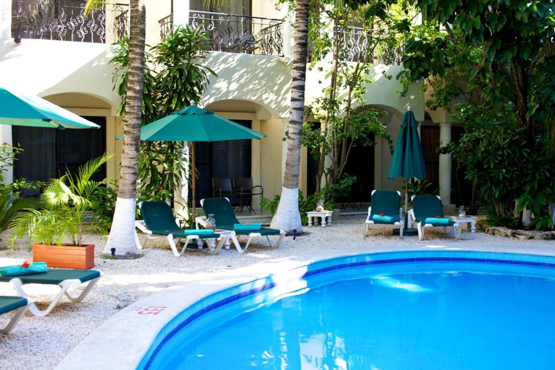 Hacienda Paradise Hotel