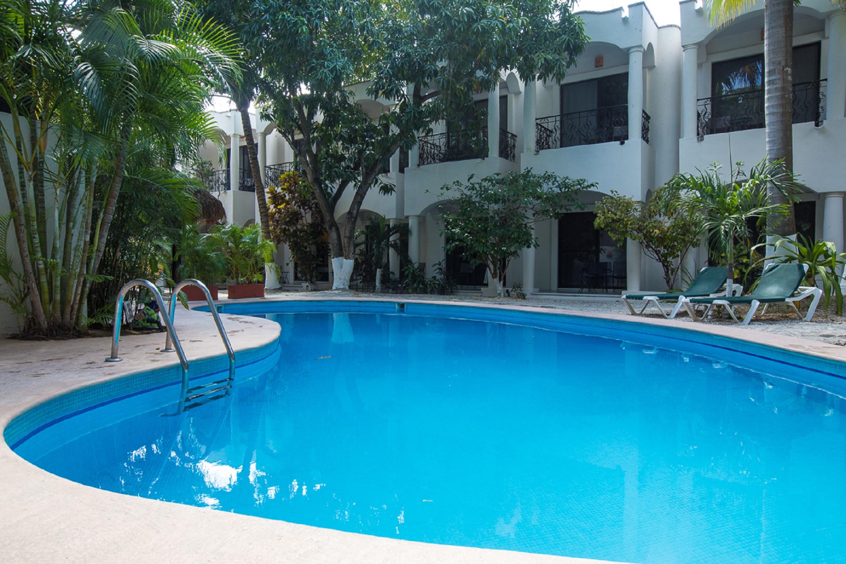 Hacienda Paradise 4*