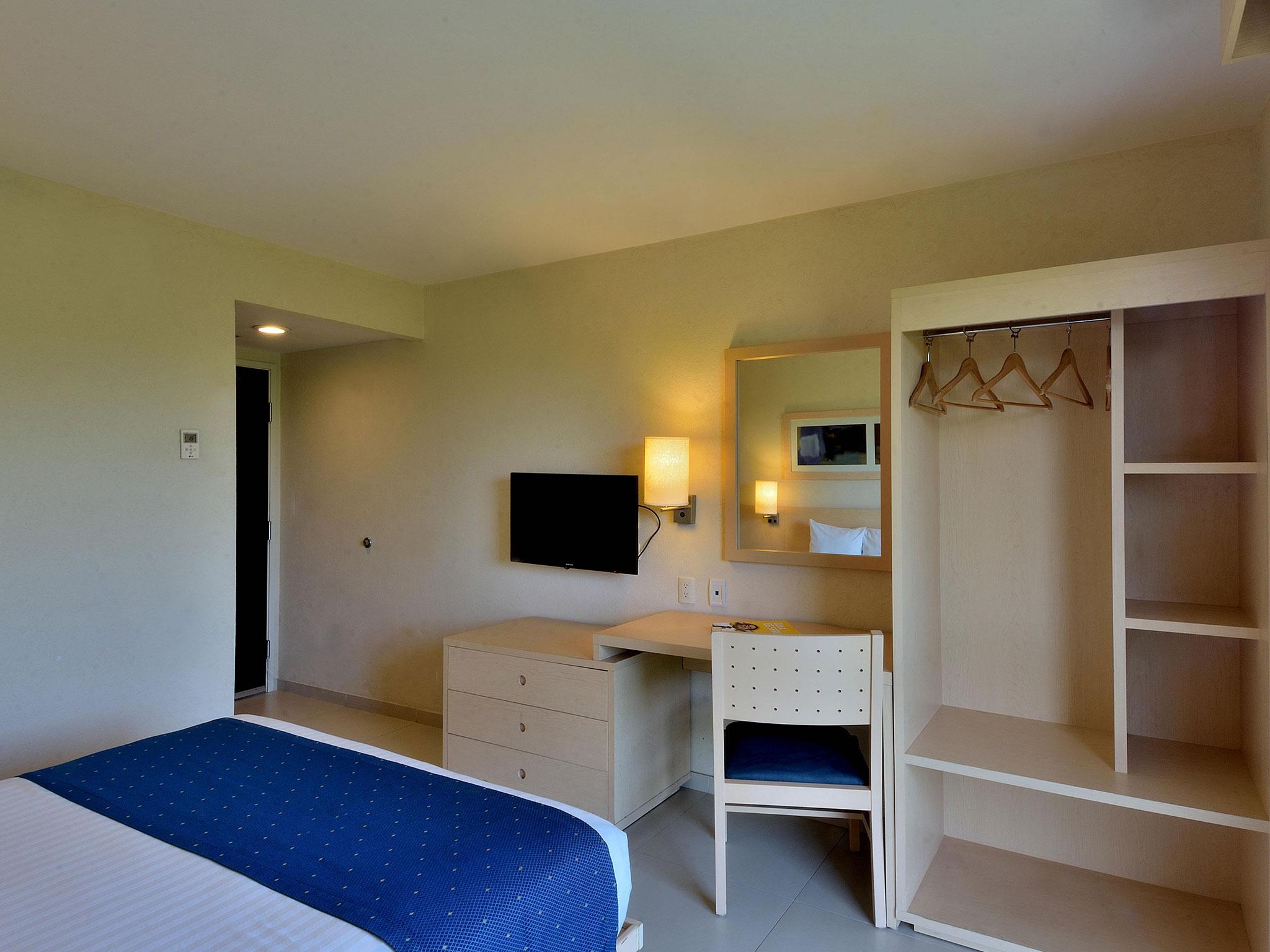 Express By Marriott Aparthotel
