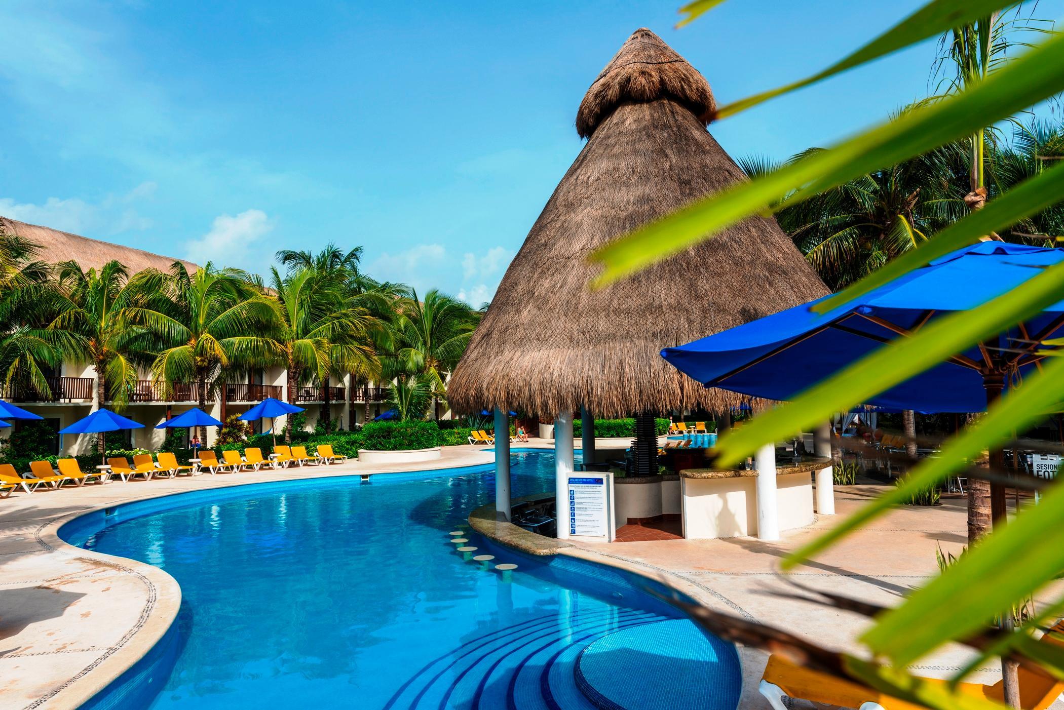 Resort The Reef Coco & 4*