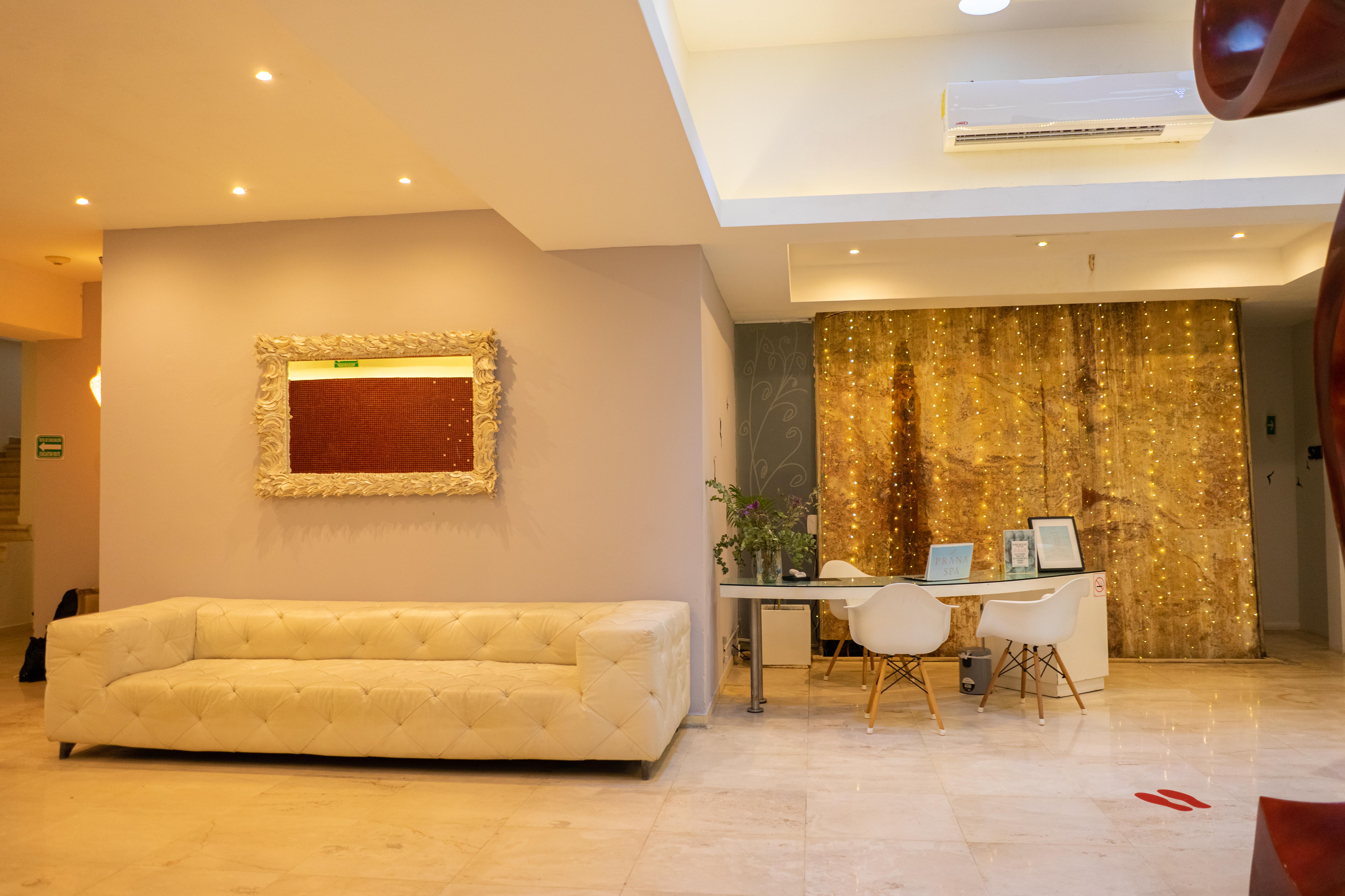 Khách sạn In Fashion & (adults Only) 4*