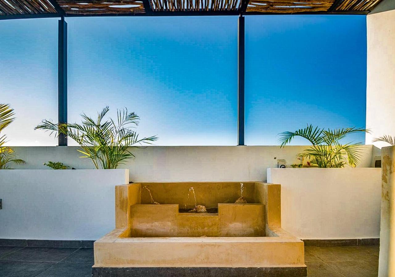 Khách sạn hẻo lánh Dewl Estudios : El Mexicano