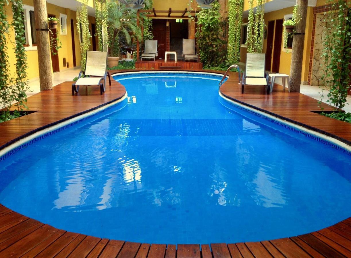 Khách sạn Golondrinas 4*