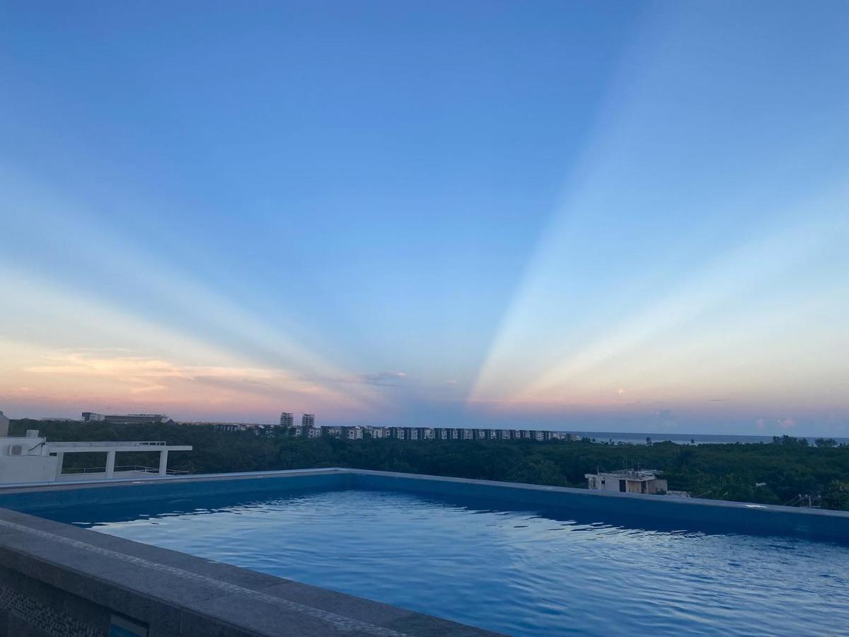Punta Esmeralda Khách sạn 3*