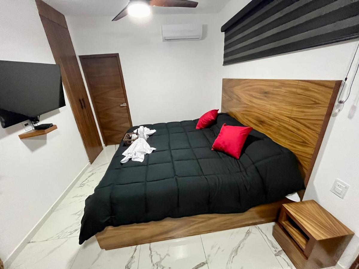 Hotel Ahau Playa 5*