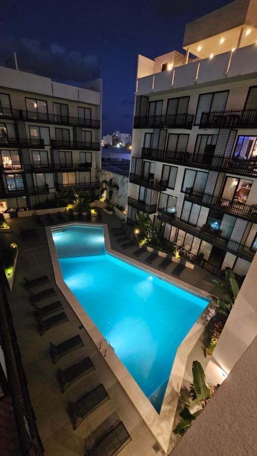 Apartment Stylish 1br Near Attractions, 2 Incredible Pools, Gym,cinema