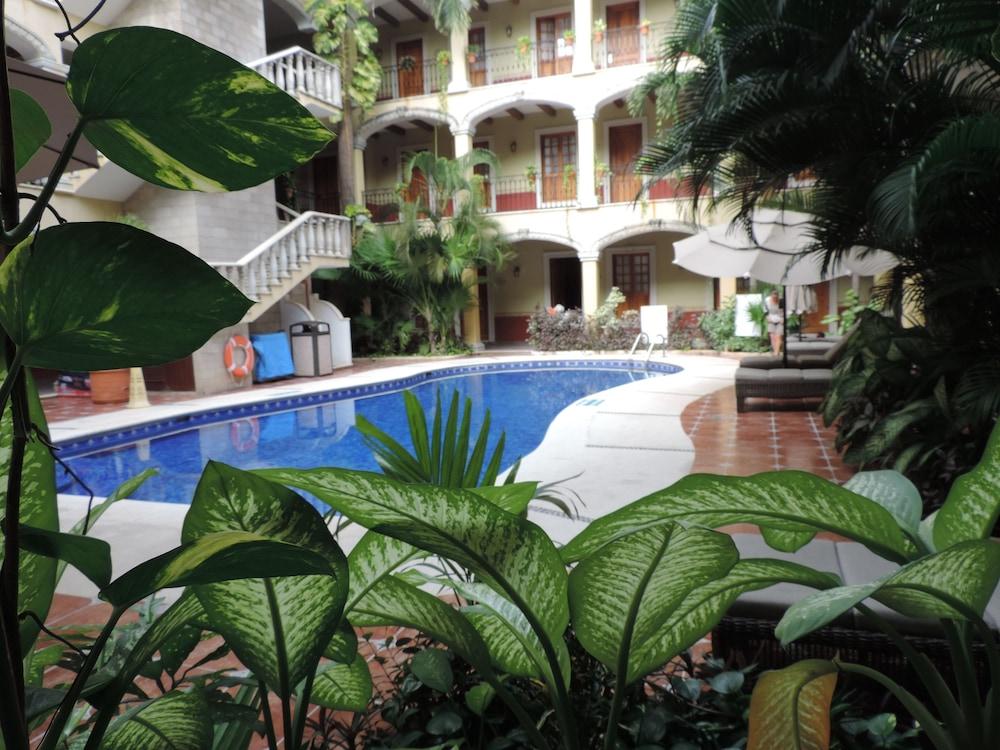 Khách sạn Hacienda Real Del Caribe