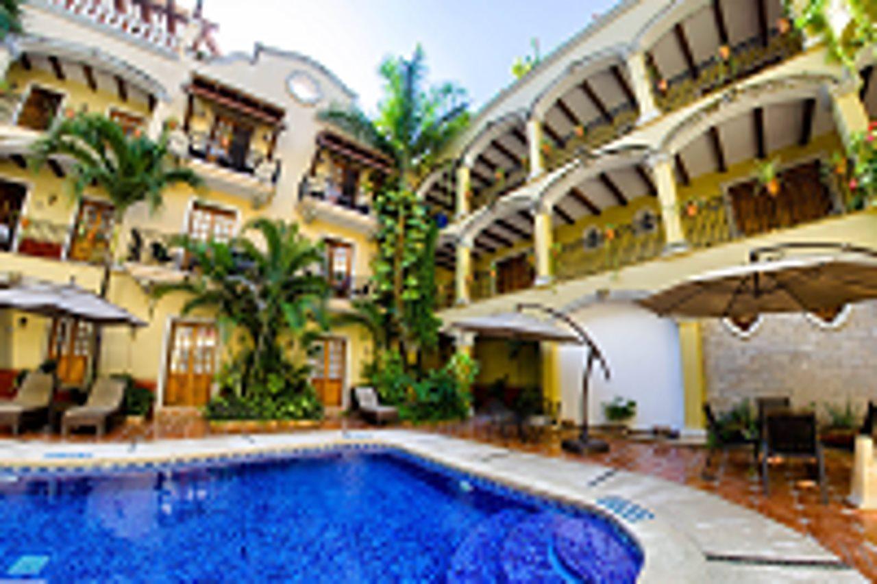 Hacienda Real Del Caribe 4*