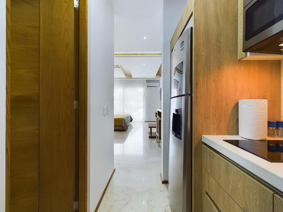 Near To 5th Avenue, Bars & Beautiful Views By Yeah Apartment *