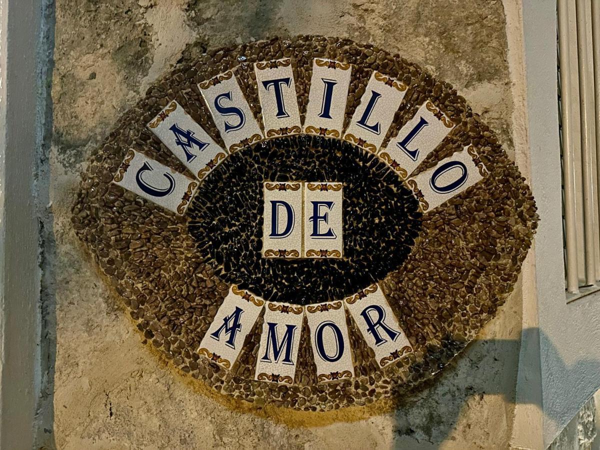 Castillo De -