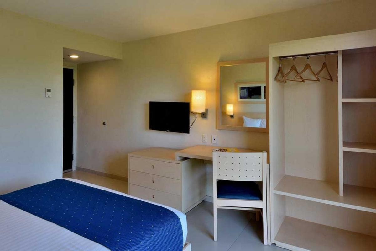 Khách sạn Express By Marriott 4*