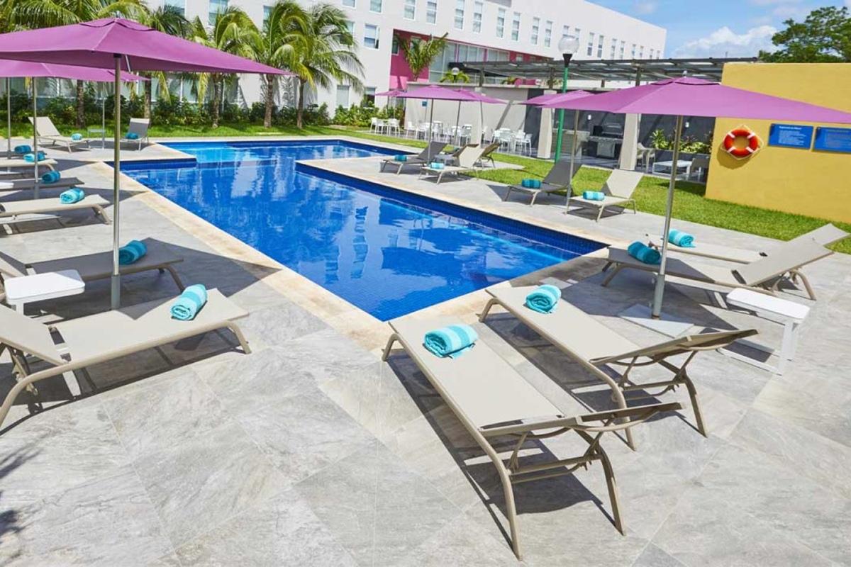 Express By Marriott Khách sạn Playa del Carmen
