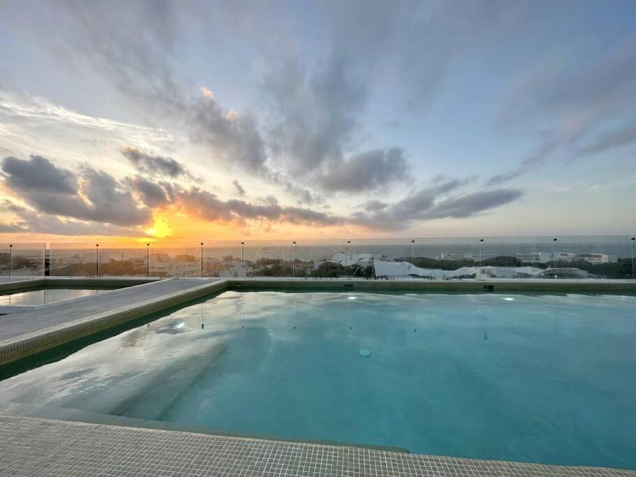 Apartment Comfortable W/ Views Rooftop Pool & Gym - 319 Musa