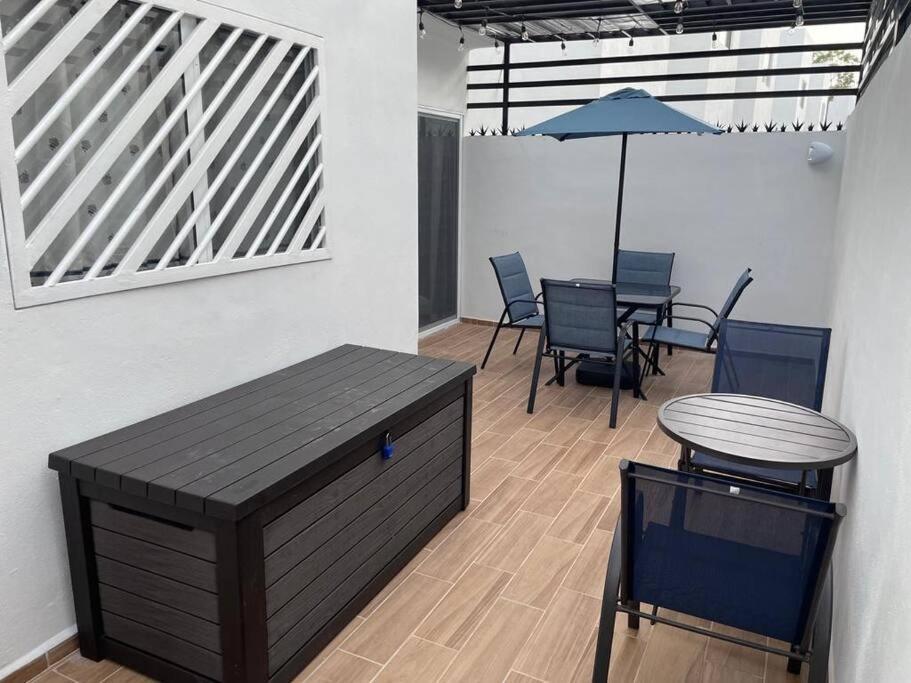 Casa Mel&roo, Terraza Interior Y Alberca Holiday home *