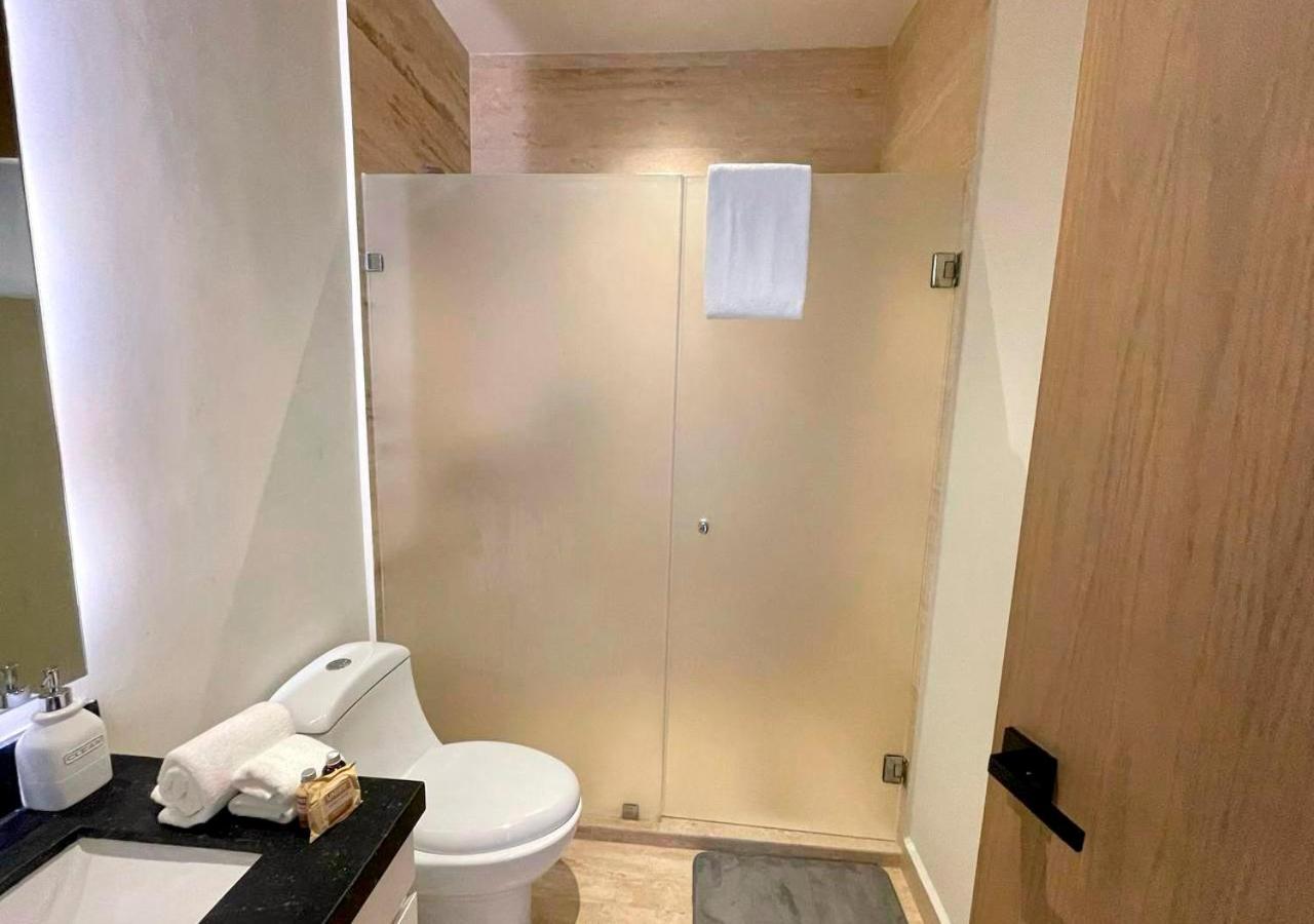Apartment Walking Steps To Gym Jacuzzi And Ocean View Musa *