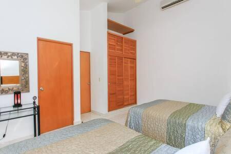 Ideal Family & Friend Trip, Gated Area With Pool Onsite Nhà nghỉ *