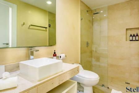 Holiday home Oceanview Roof Pool By 5th Ave 3min Walk To *