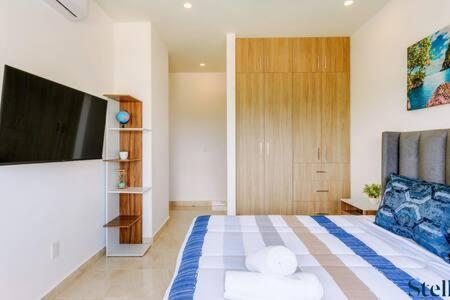 New Complex Style With Amenities Near Downtown 7min Casa de férias Playa del Carmen