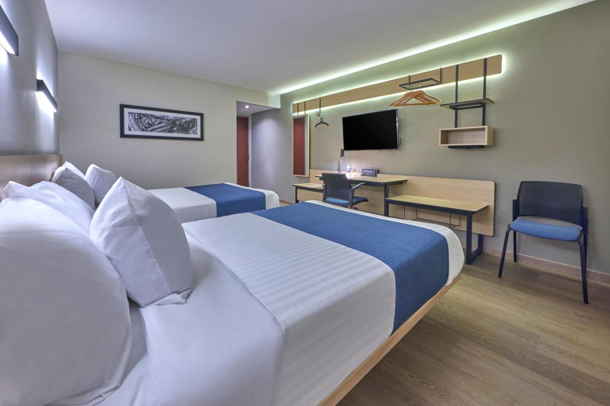 Khách sạn Express By Marriott Playa del Carmen