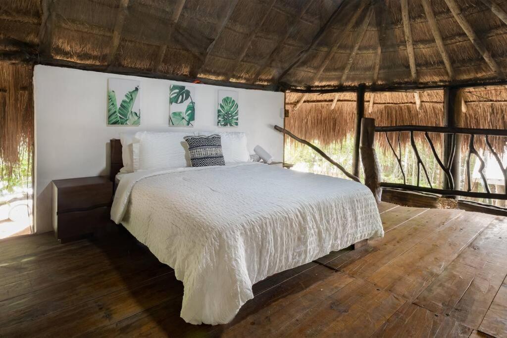 Palapa De La Selva With Cenotes Ferienhaus