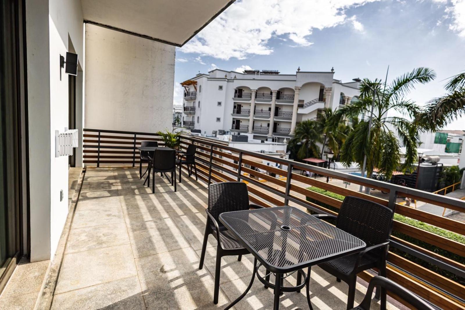 Infinito By Playasky Playa del Carmen