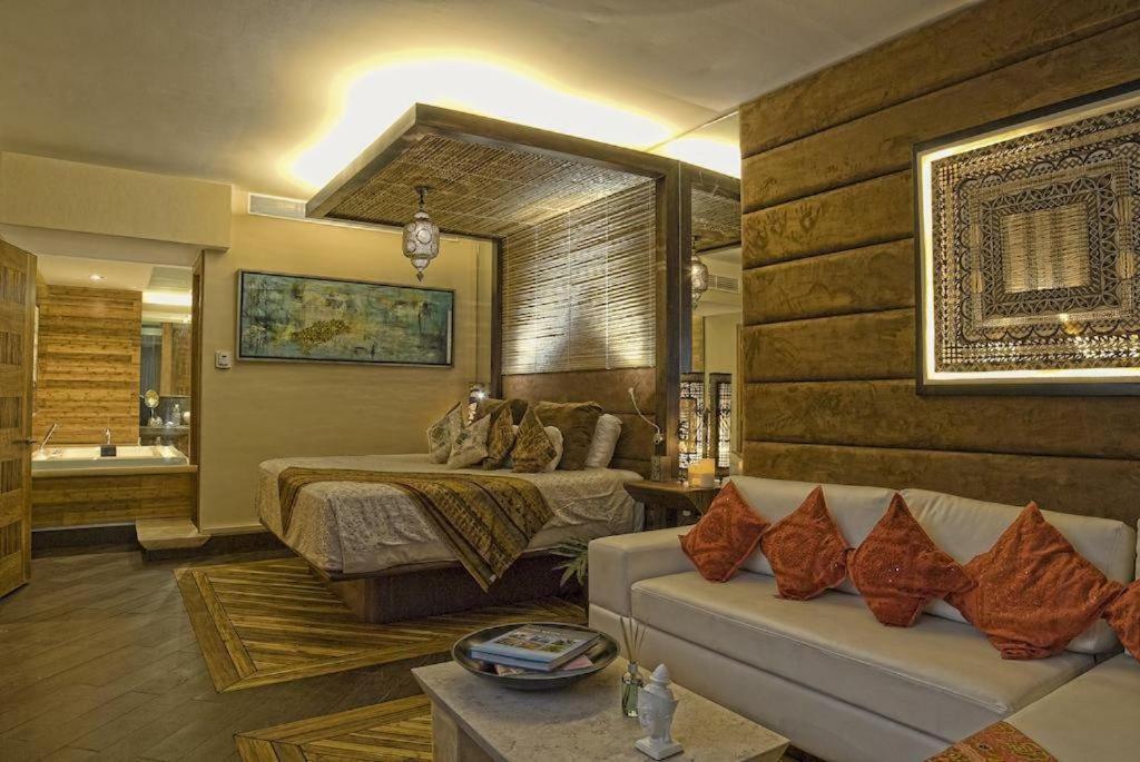 Aldea Thai Ocean Luxury Residences *
