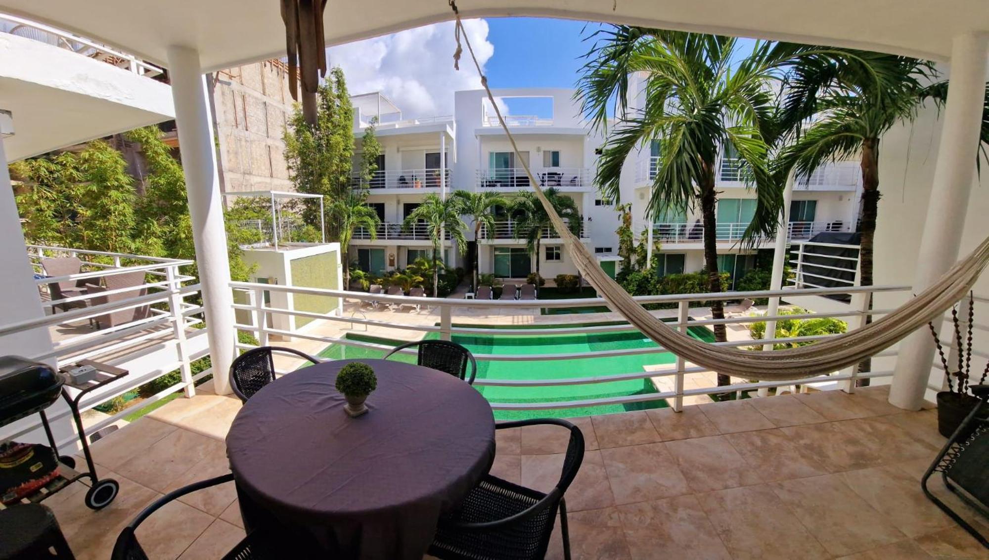 Apartment Poolside Tranquil In Playa del Carmen