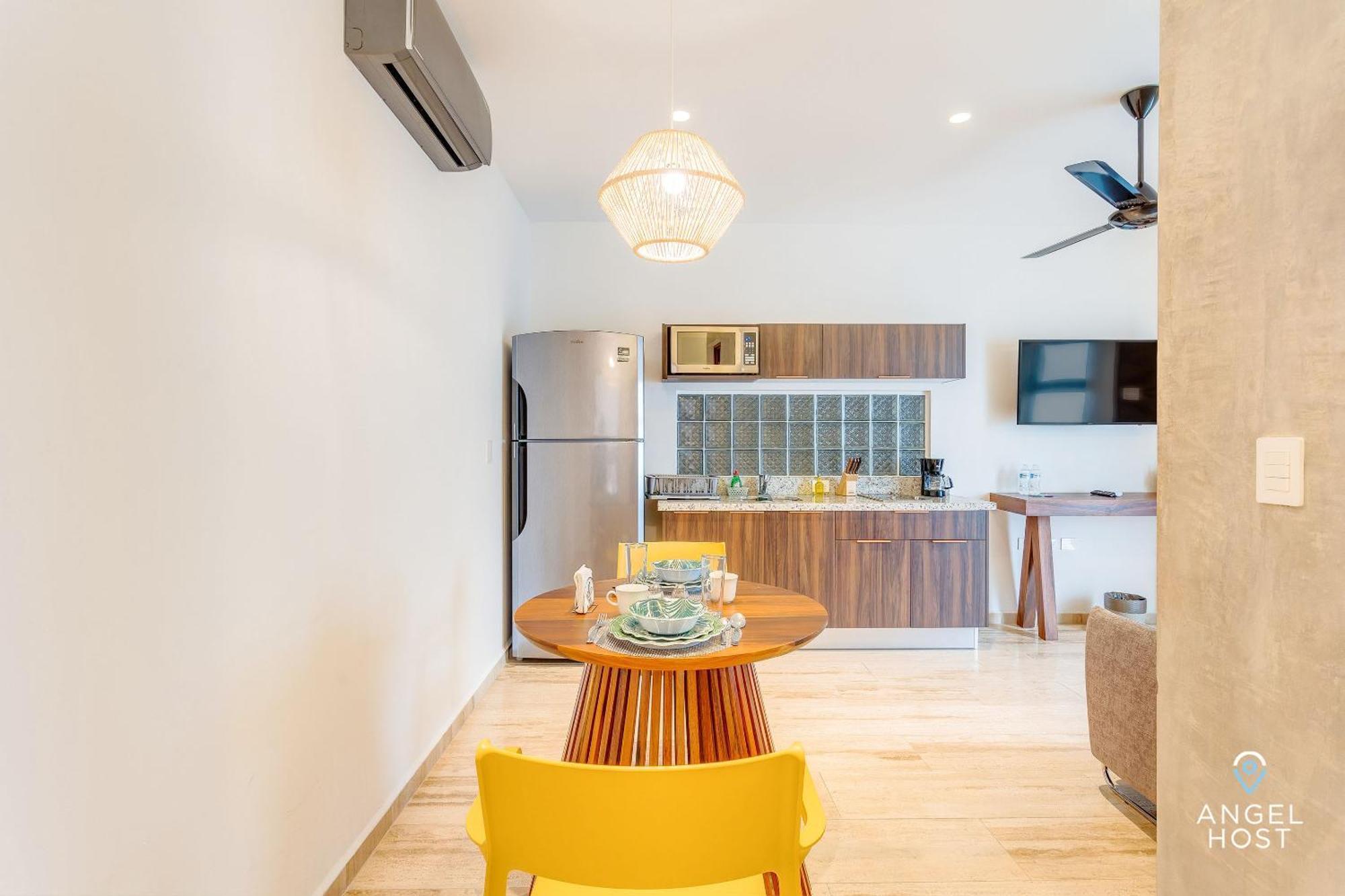Apartment Chic Condotel With Roof Pool 10-min Walk To *