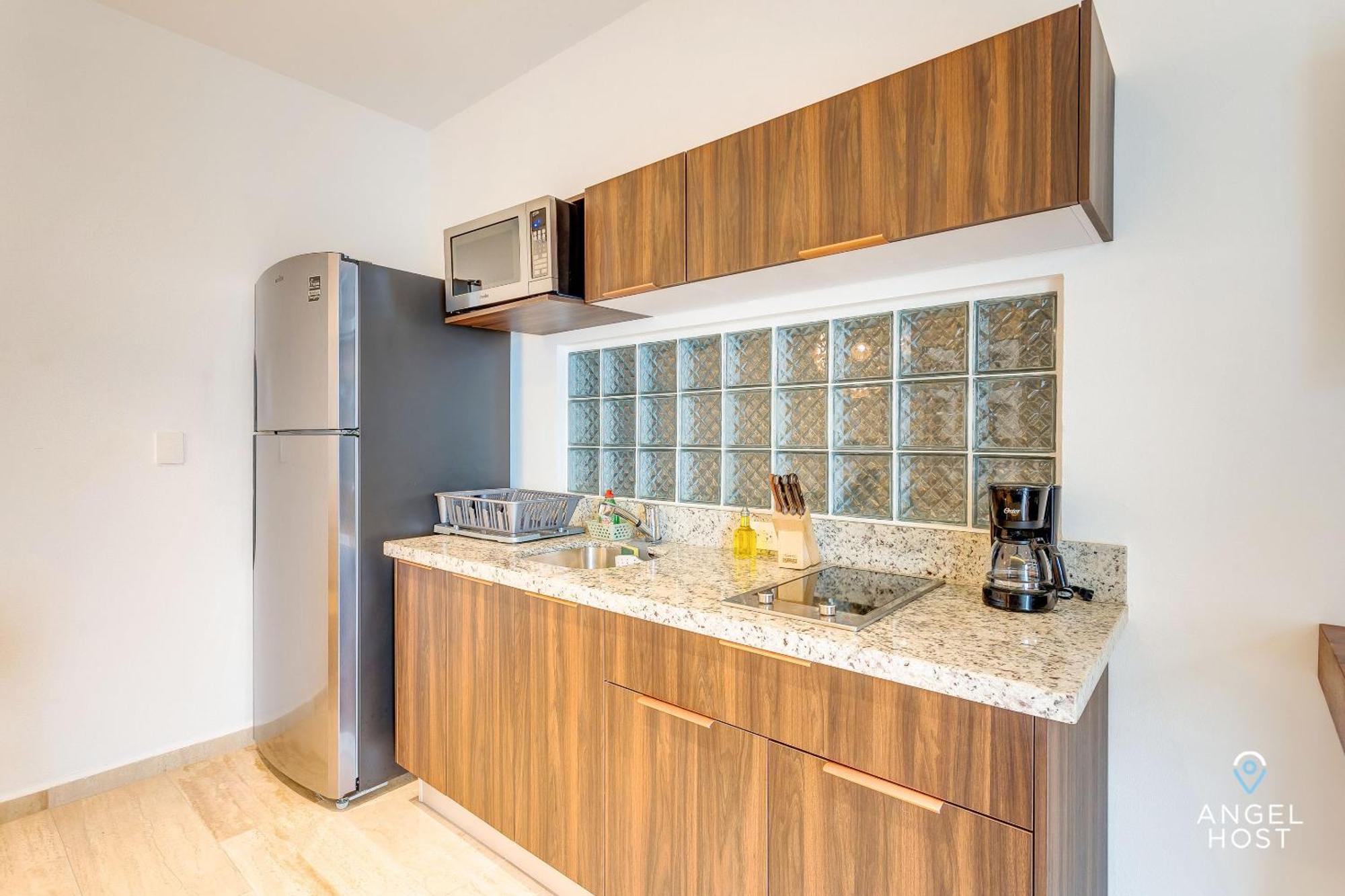 Chic Condotel With Roof Pool 10-min Walk To Apartment *