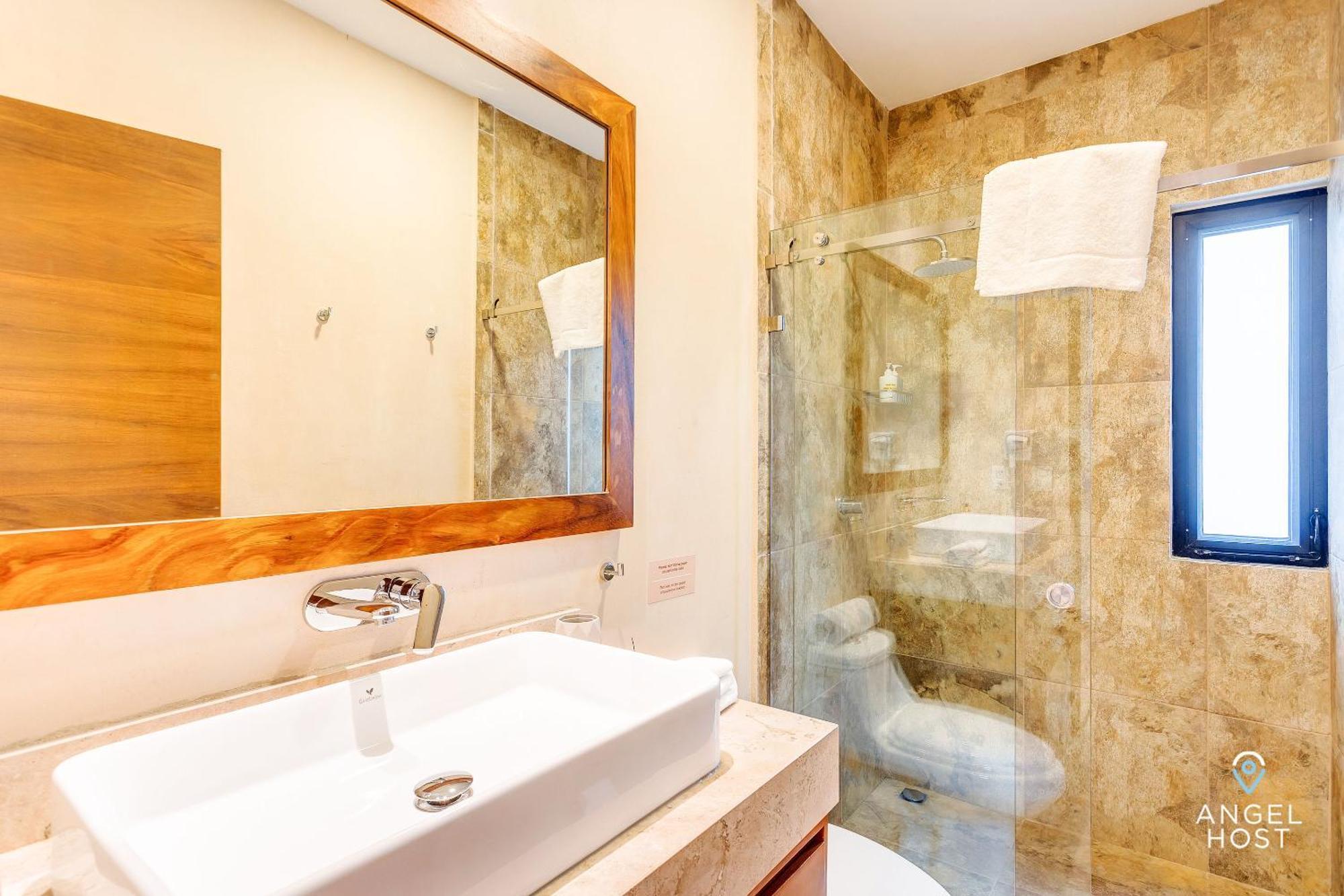 Chic Condotel With Roof Pool 10-min Walk To Apartment Playa del Carmen