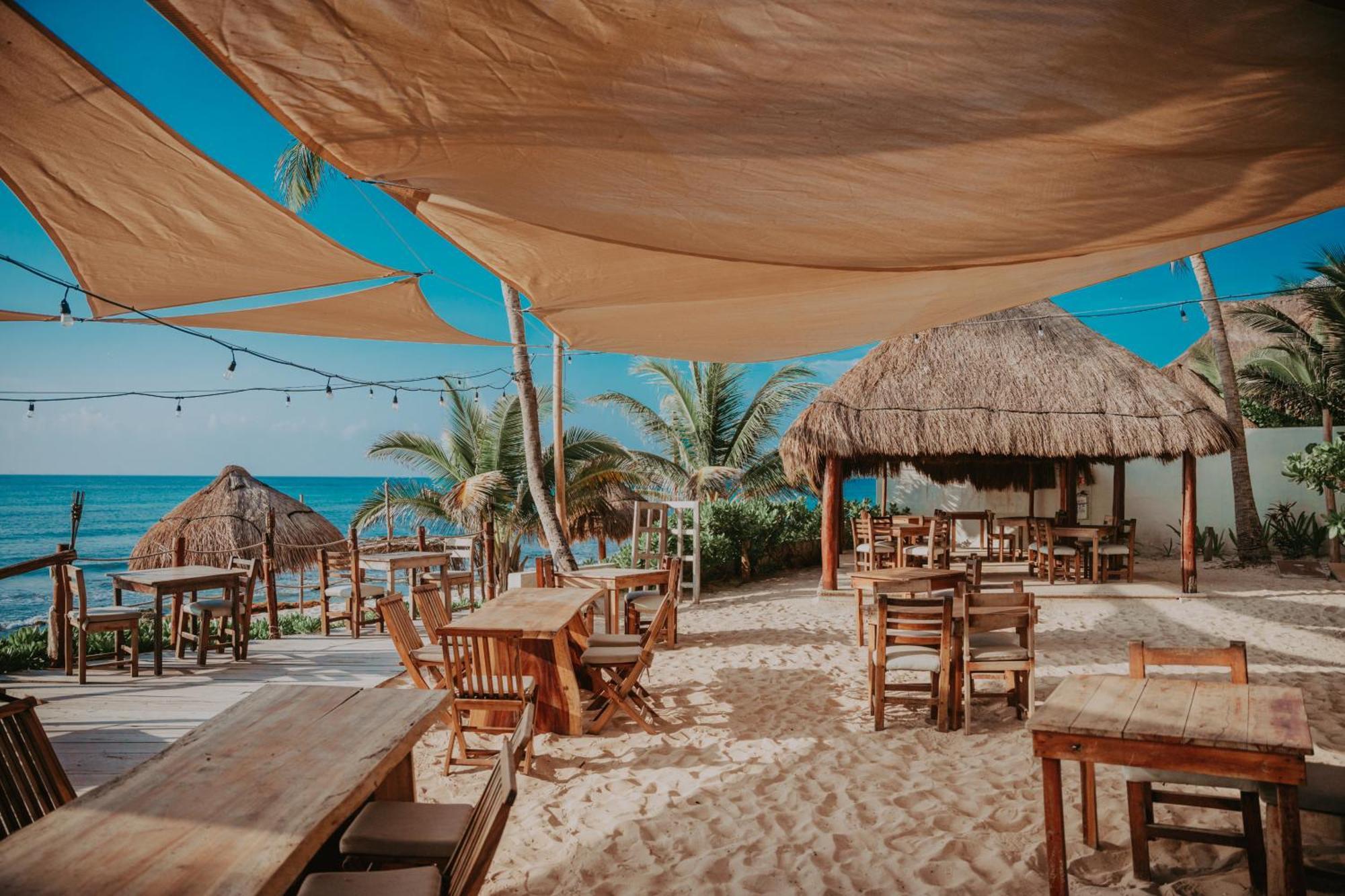 Hotel Petit Lafitte Front Hotel&bungalows 4*
