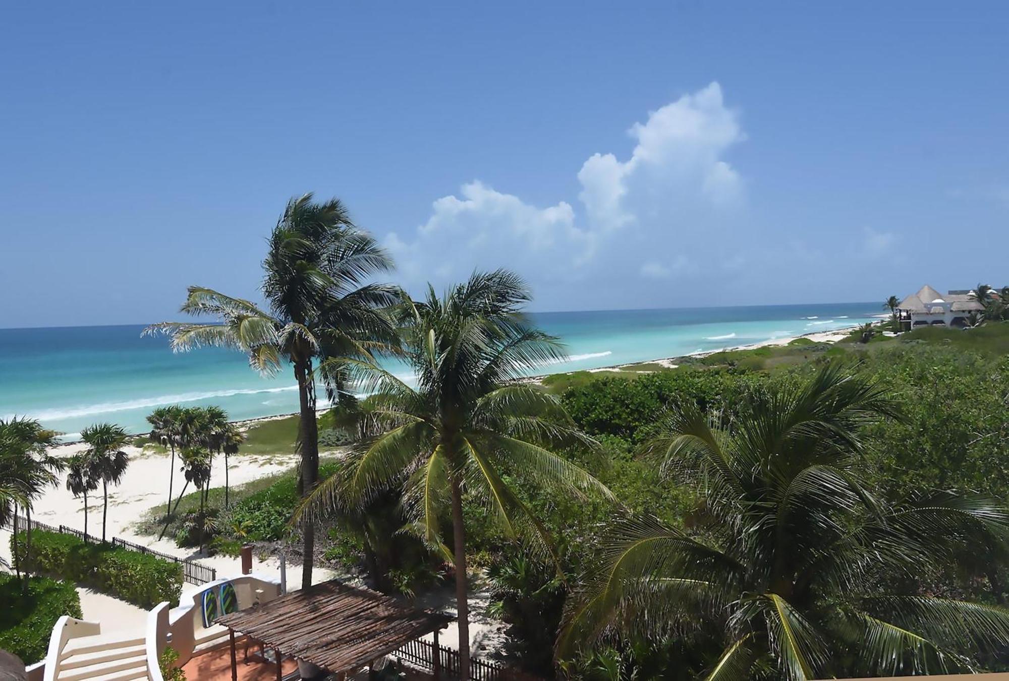 Biệt thự Sol Y Luna Ocean Front With Private Pool *