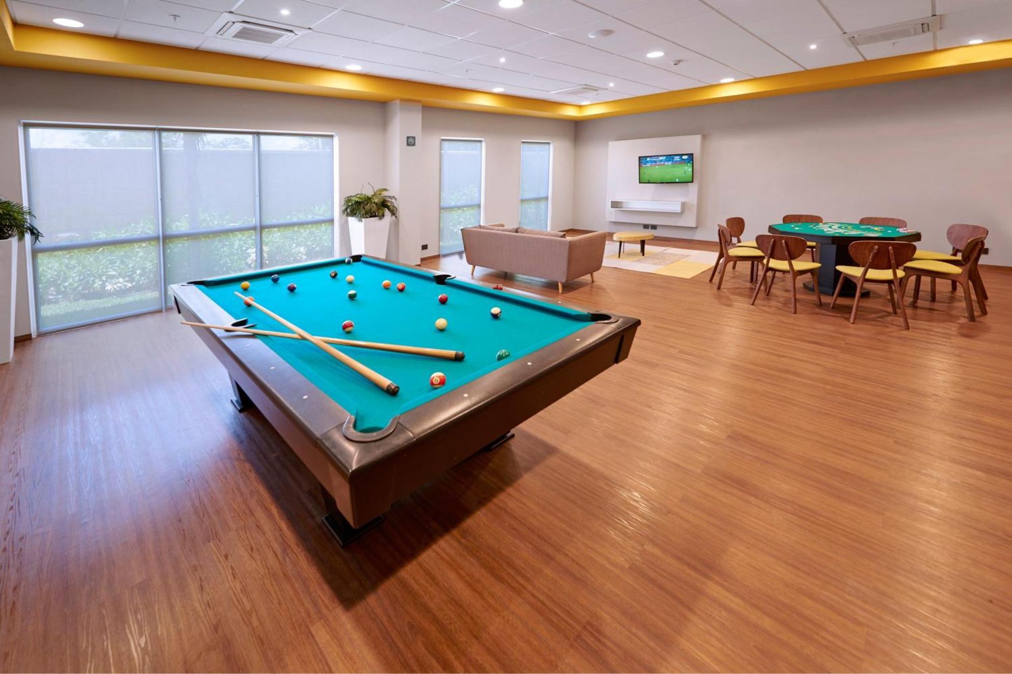 Aparthotel Express By Marriott 4*