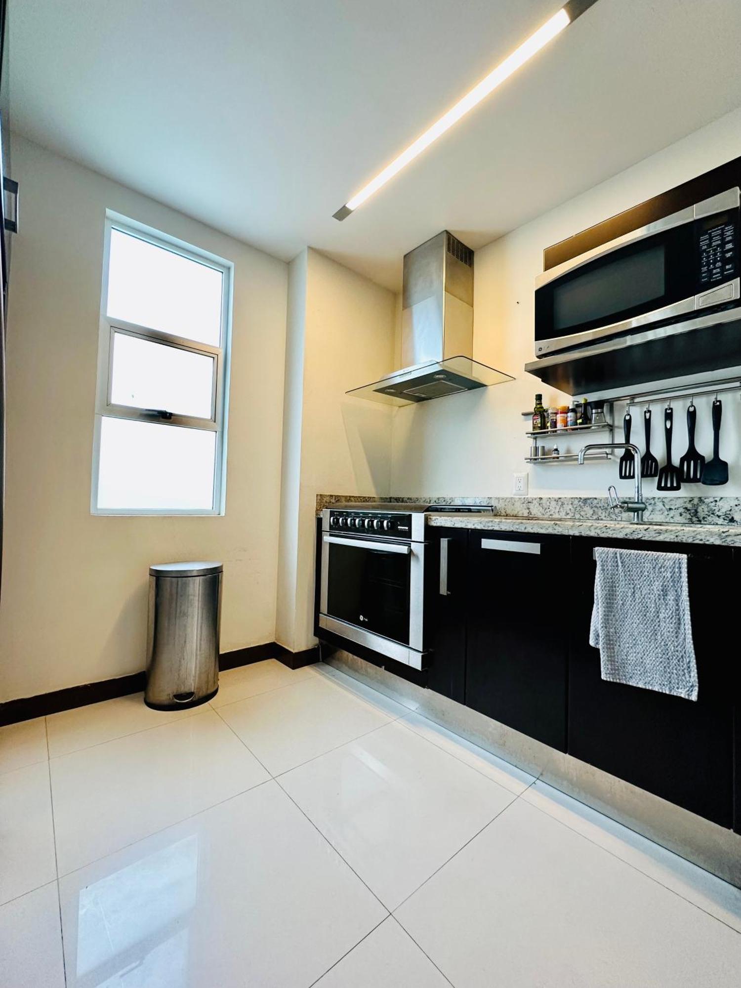 Oasis 12 Apartment *