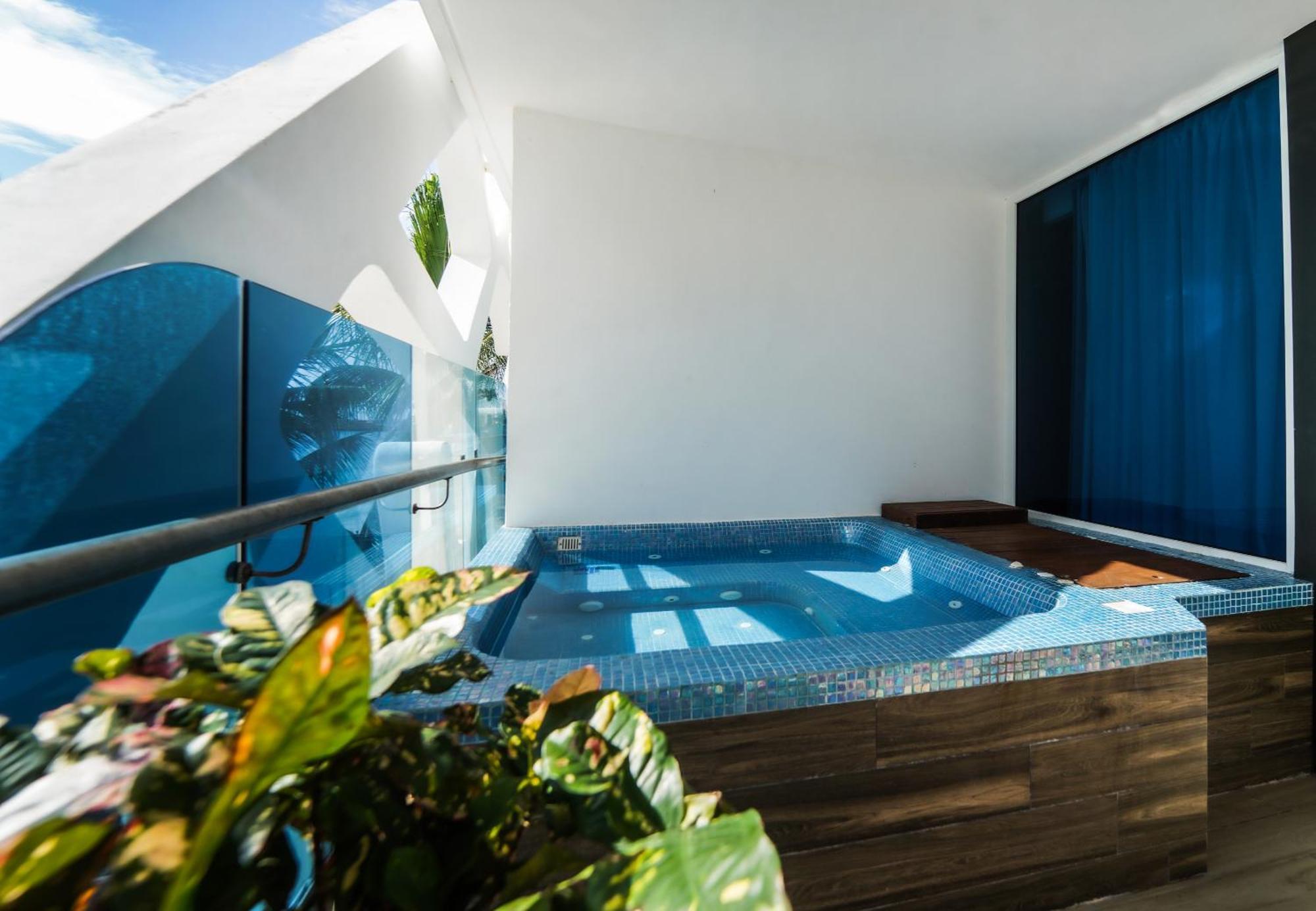 Hotel The Carmen - Ocean Front (adults Only)