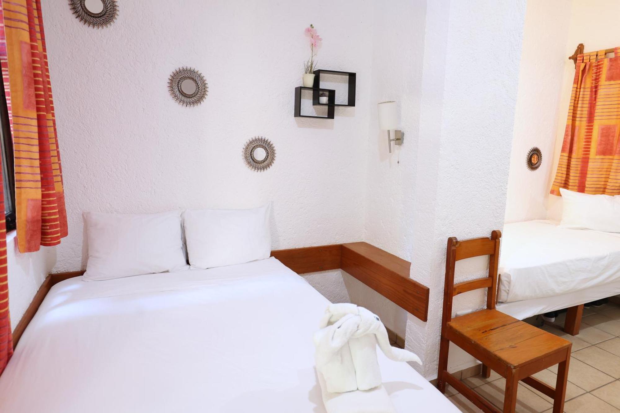 Bosque Caribe, 5th Av. Zone Hotel 3*